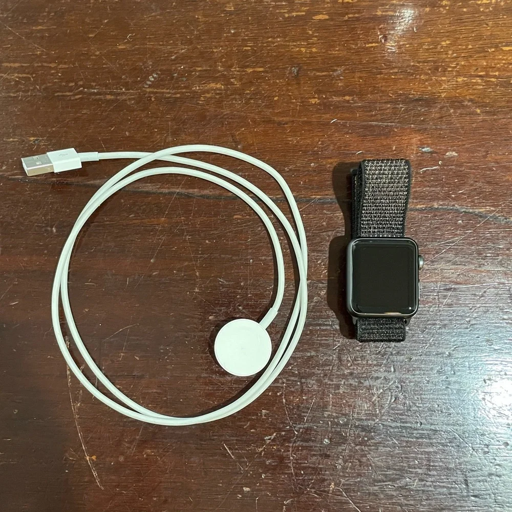 Apple Watch - Series 1 - 38MM - Picture 1 of 5